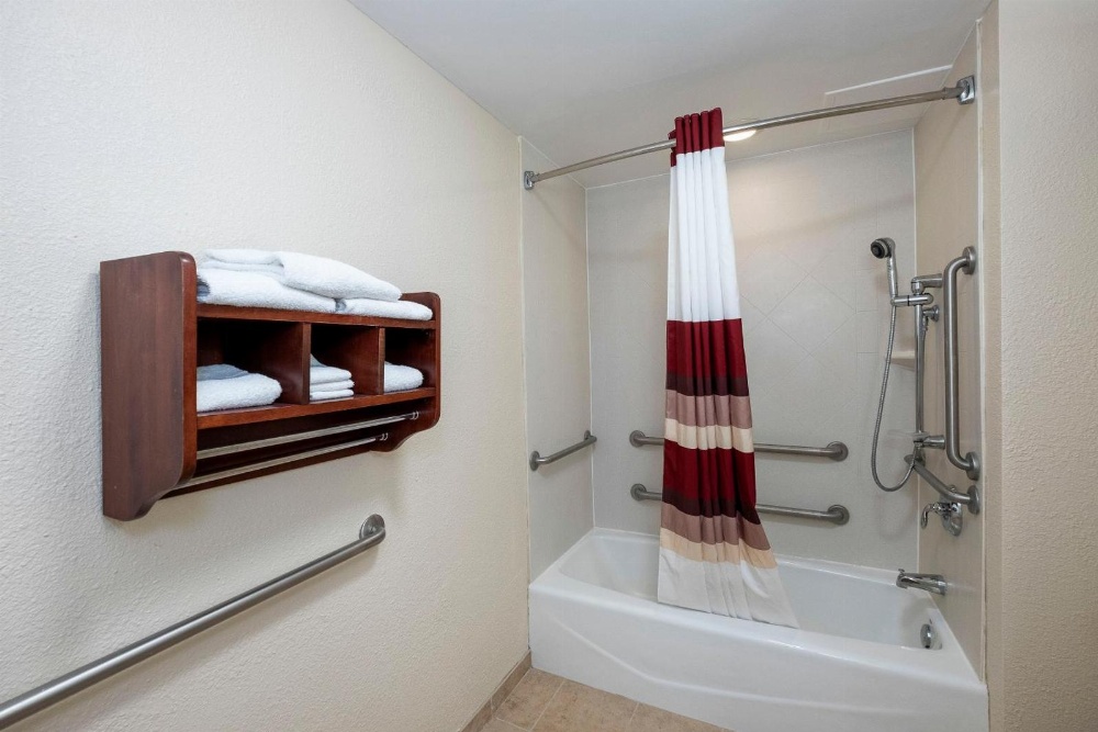 Room Image 5